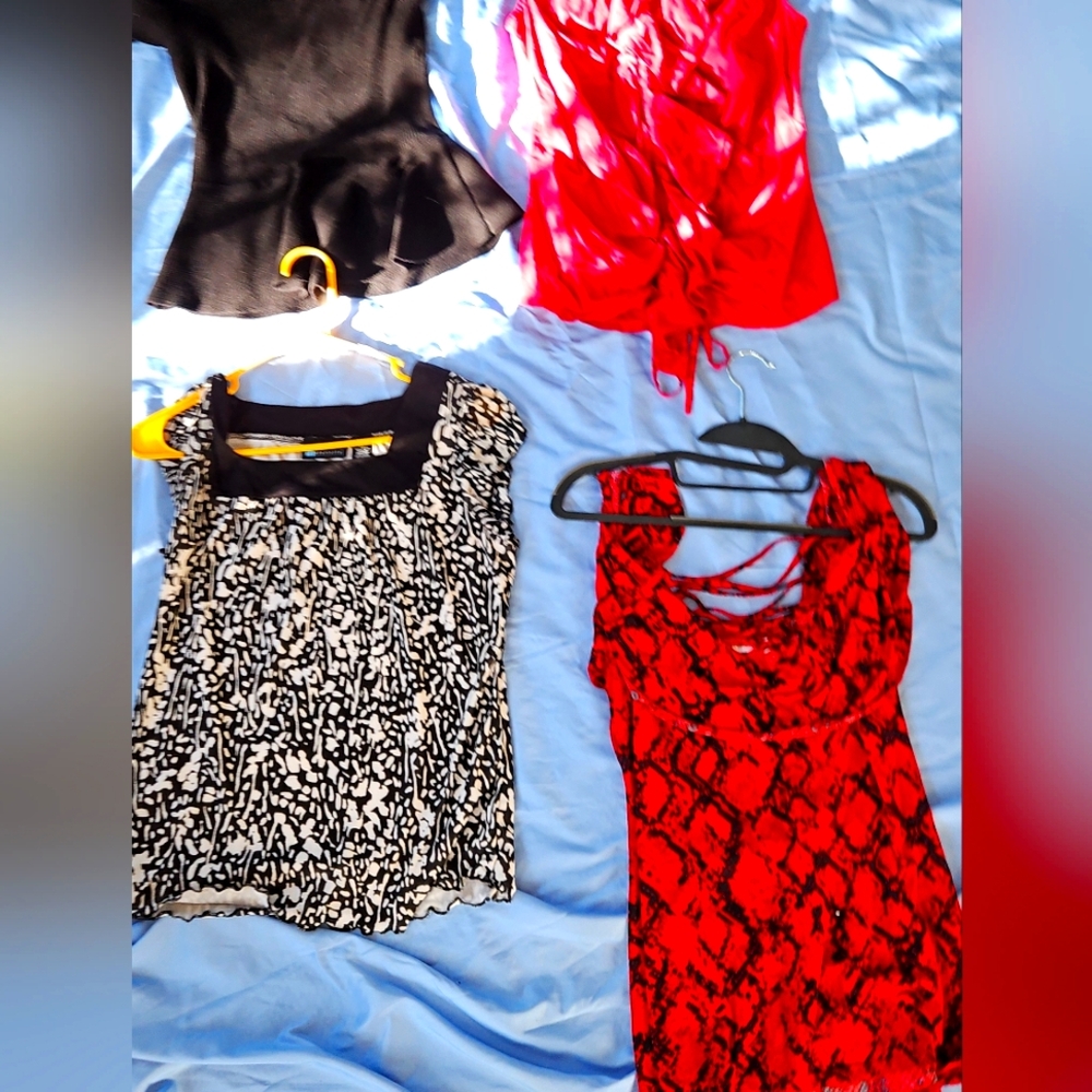 Women's Tops Collection Designer Collection Size Medium (4,)